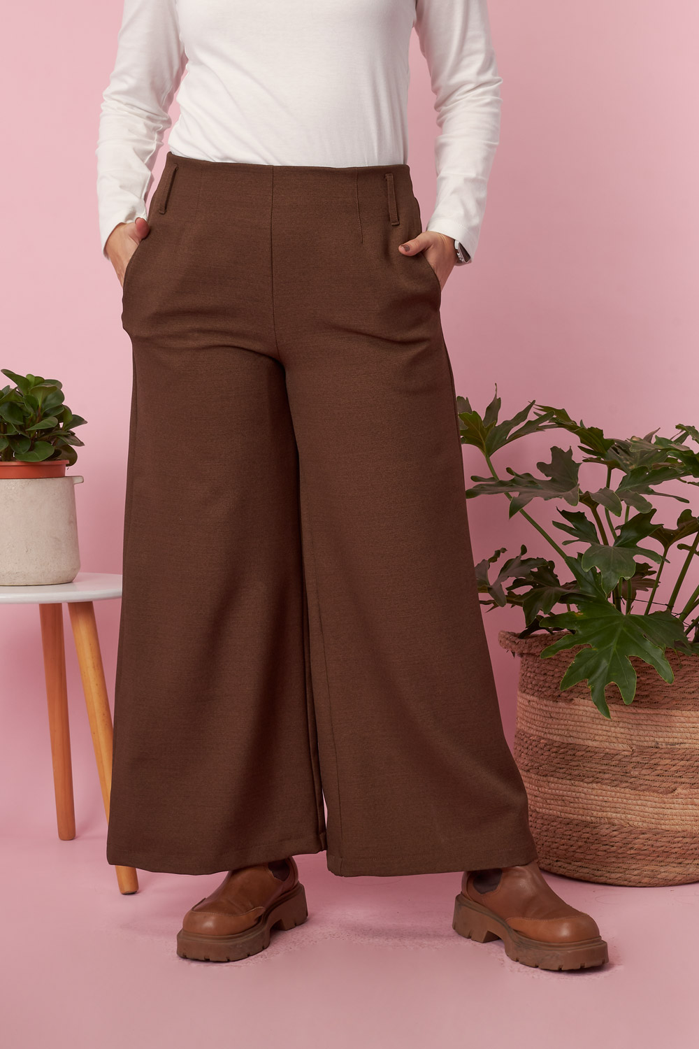 Pantalón Campana Marrón